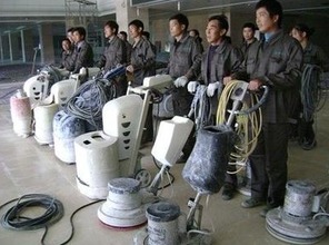 武漢佰潔保潔 專業招牌與門面清洗服務的領航者